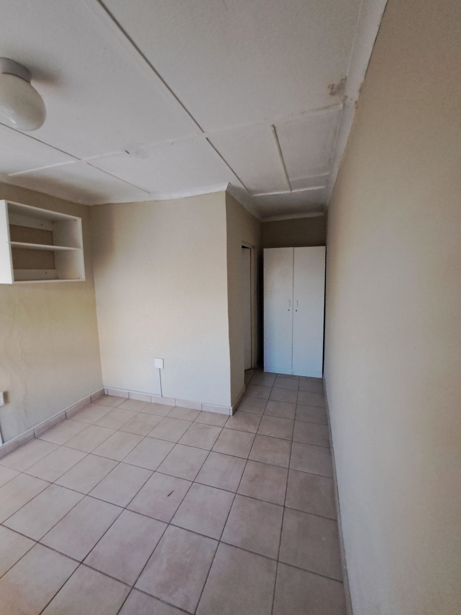5 Bedroom Property for Sale in Ezibeleni Eastern Cape